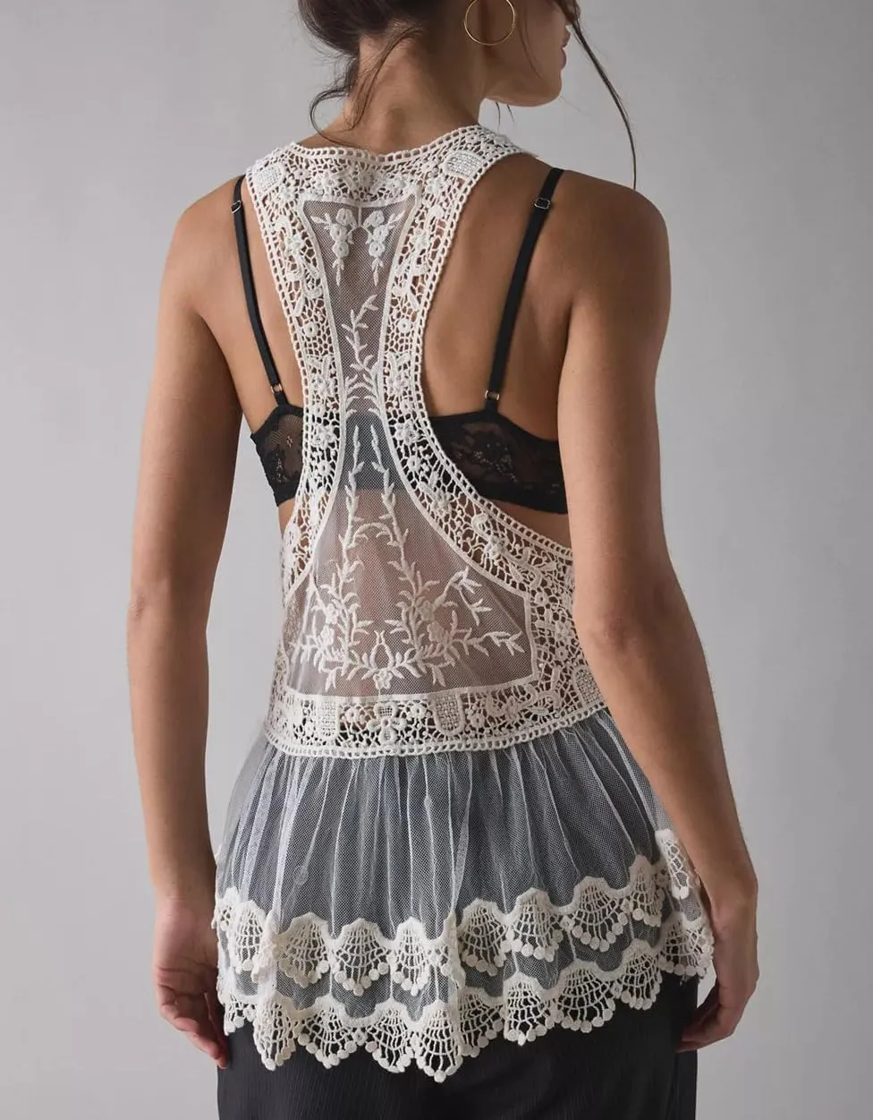 Women Summer Boho Tie Front Lace Trim Tank Tops Y2k Flowy Frilly Chiffon Vest Beach Button Ruffle Eyelet Tank Tops